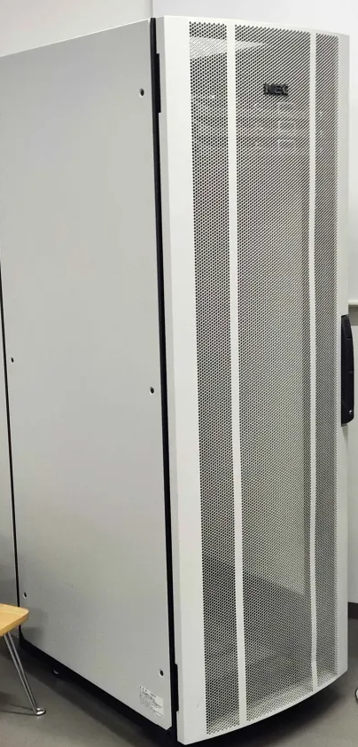 サーバーラック