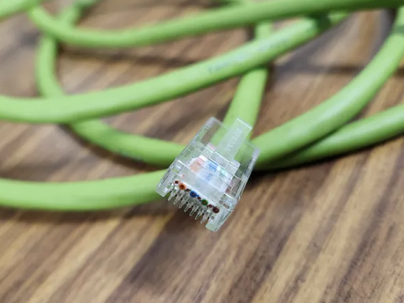 UTPケーブル-Cat5e